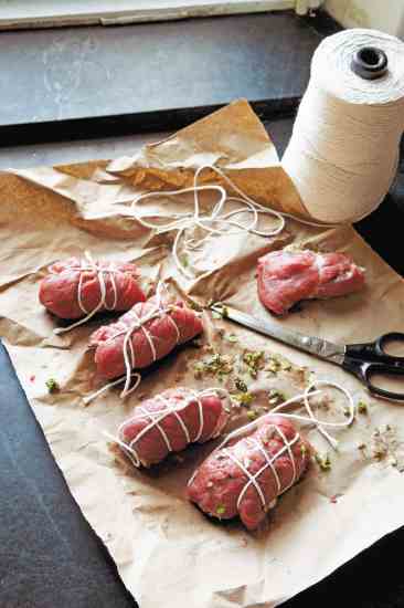 
The round from a cow's hindquarter can be used in beef roll-ups, also known as Involtini.
